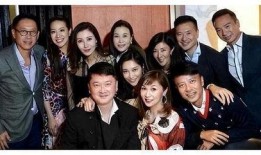 娱乐圈曝三对爆料是真的吗,真相揭秘还是捕风捉影？