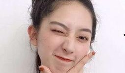 抖音网红阿銮吃瓜图片,揭秘抖音美食新潮流